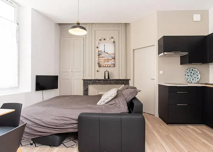 Le Dandy - T2 Centre Historique *